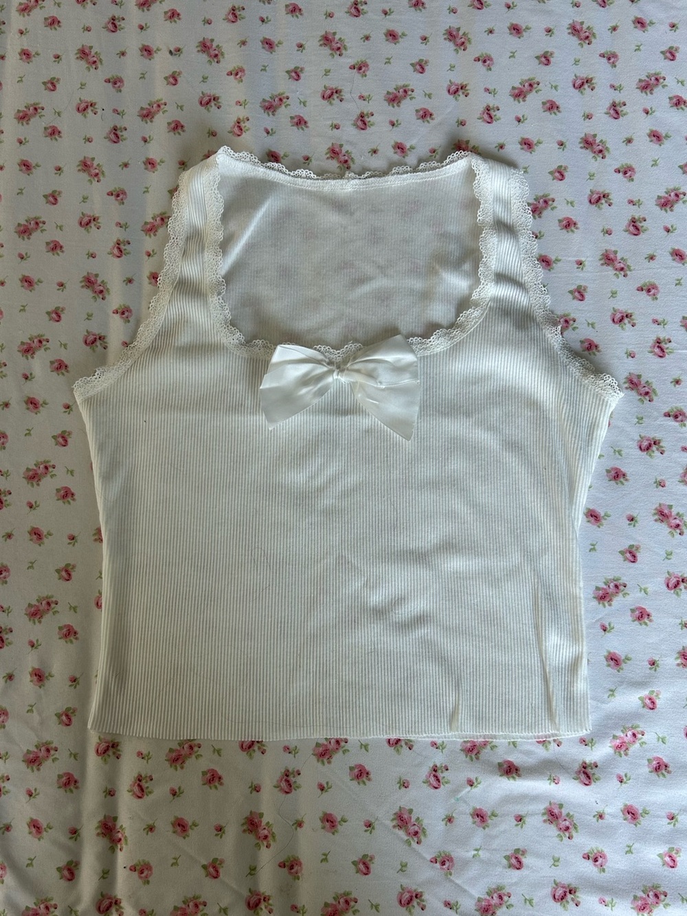 Women’s White Ribbed Tank Top with Bow Lace Trim